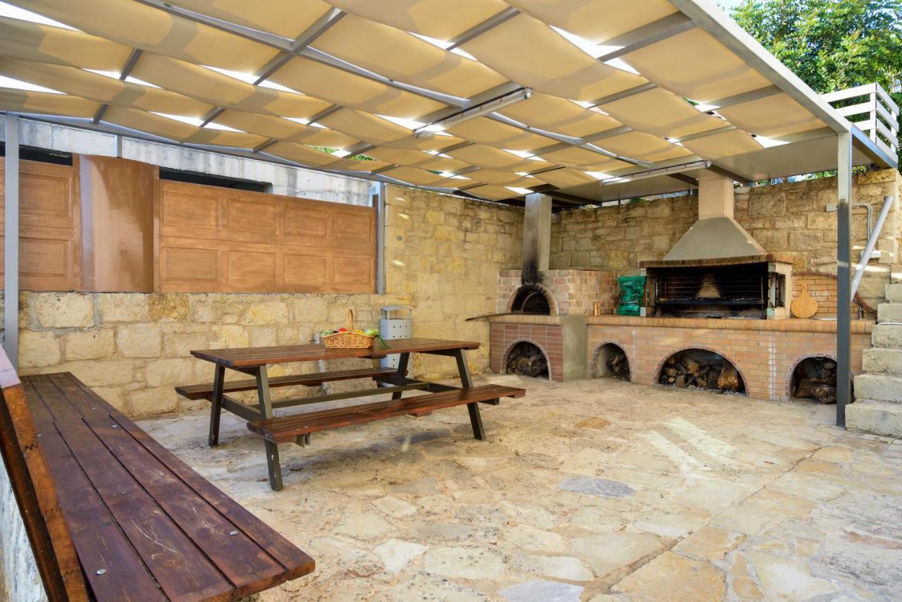 Villa Abelizia Chania  Buitenkant foto